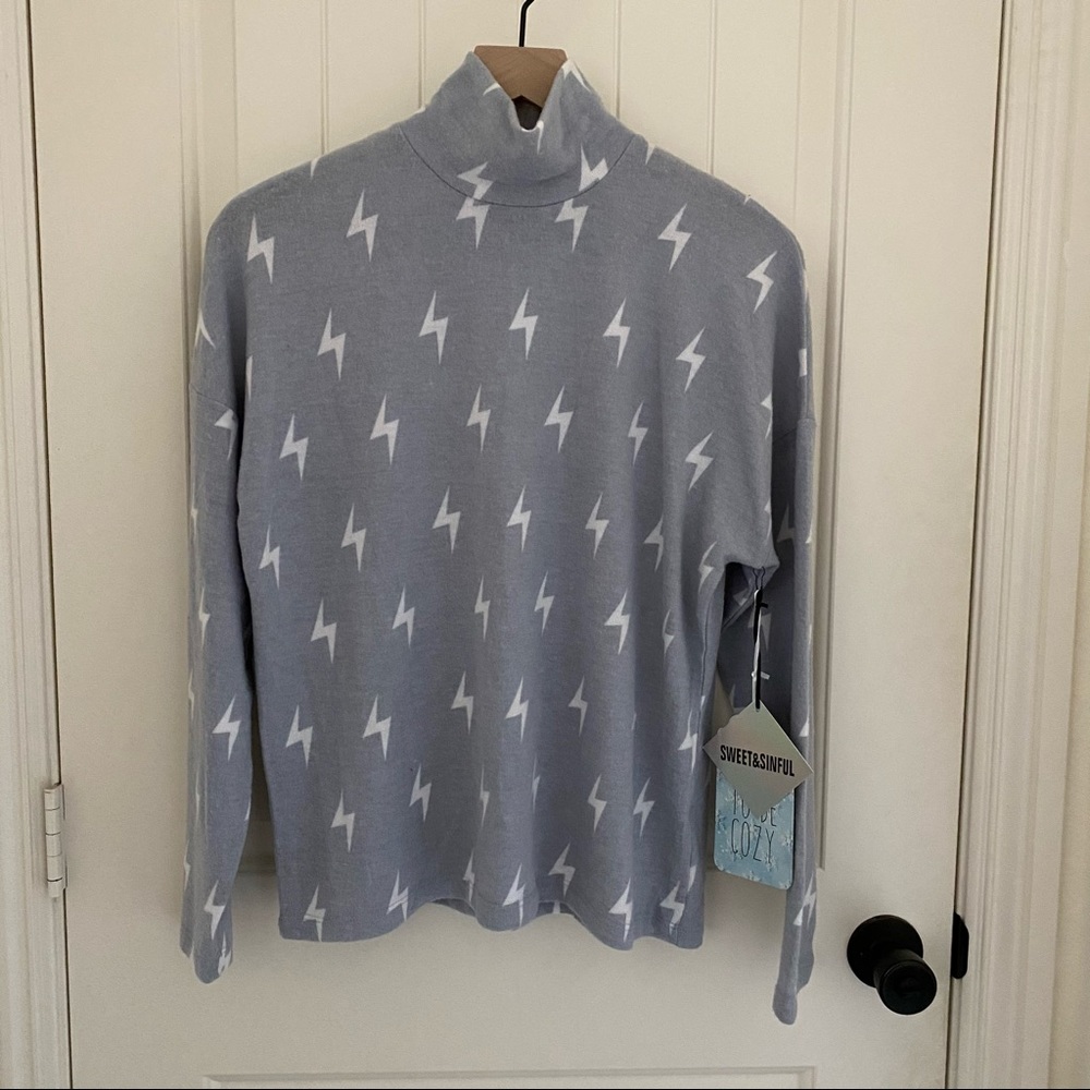 Gray Turtleneck Sweater with Lighting-bolt Print
